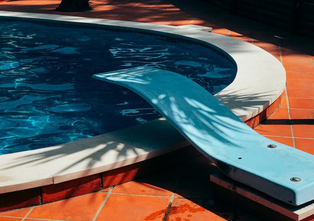 Florida Climate and Pool Sanitation: Timing and Balance Image